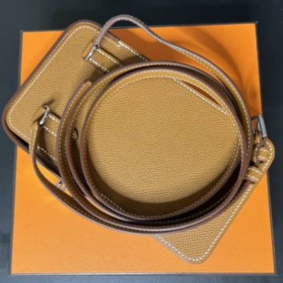 Hermes Hac a Box phone case / Gold - Picture 4 of 7
